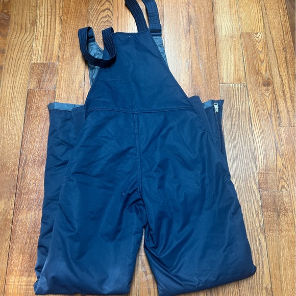 Arctix Women’s Classic Overalls Ski Bib - Picture 7 of 10